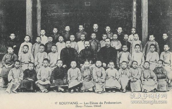上海成立第一家校内“少年警校”