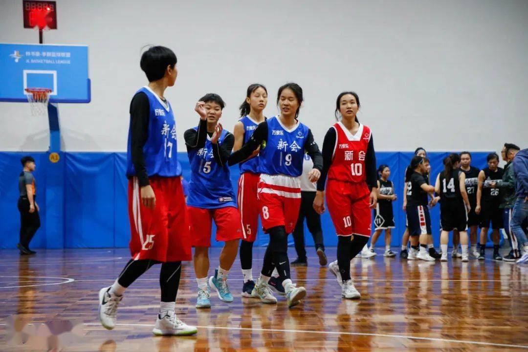 上海：用奥全运体育健儿故事激励社区青年